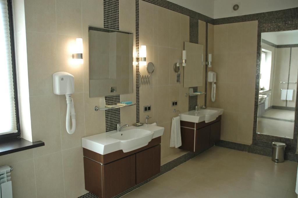Hotel Westa Minsk Oda fotoğraf