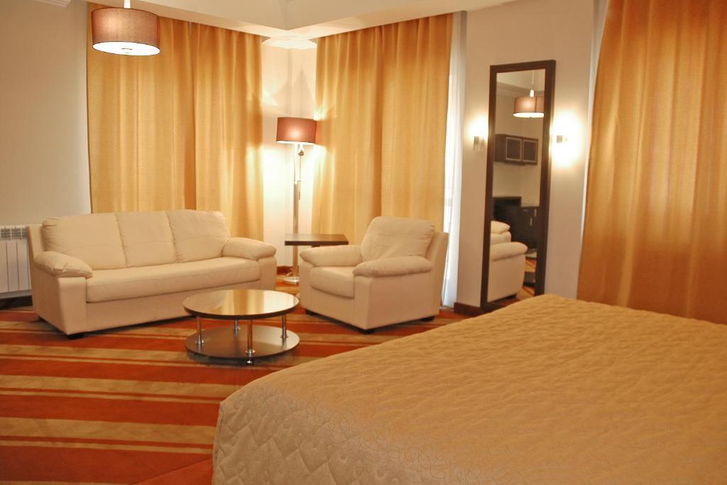 Hotel Westa Minsk Oda fotoğraf